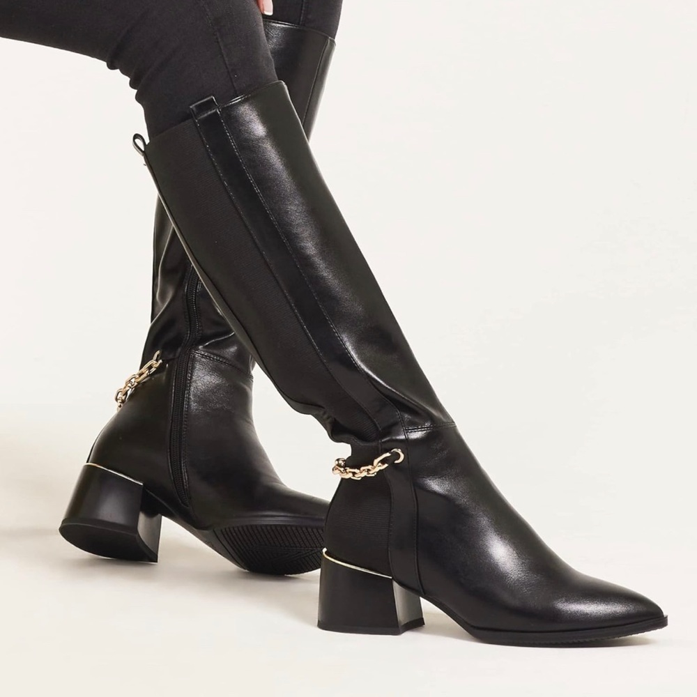 NEVER WORN Stunning Black Boots Size 6.5 with gold chain detailing